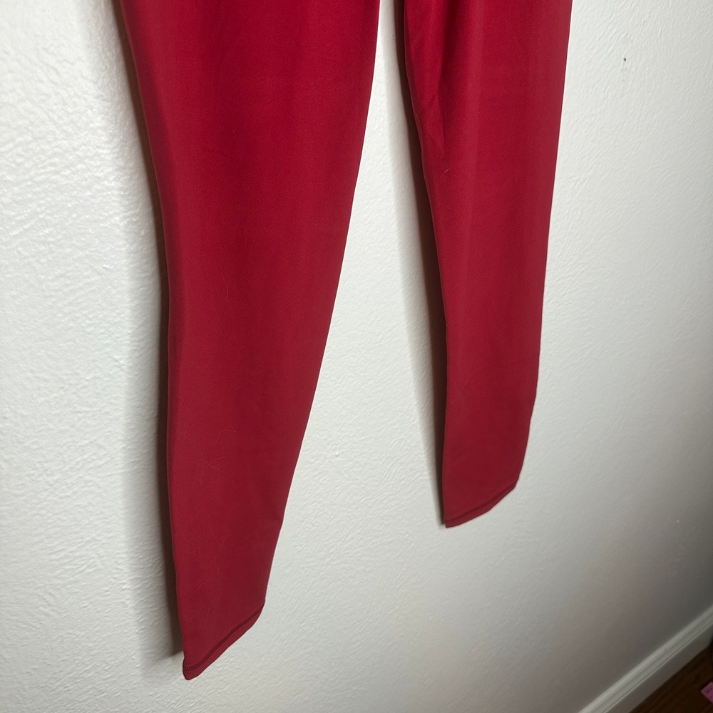 Athleta Salutation Stash Tight Red High Rise Yoga Leggings Powervita Small NWT - Picture 9 of 10